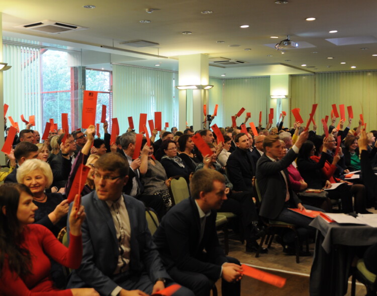 Socialdemokratai priėmė rezoliuciją: valdančiąją daugumą reikalauja vykdyti įsipareigojimus